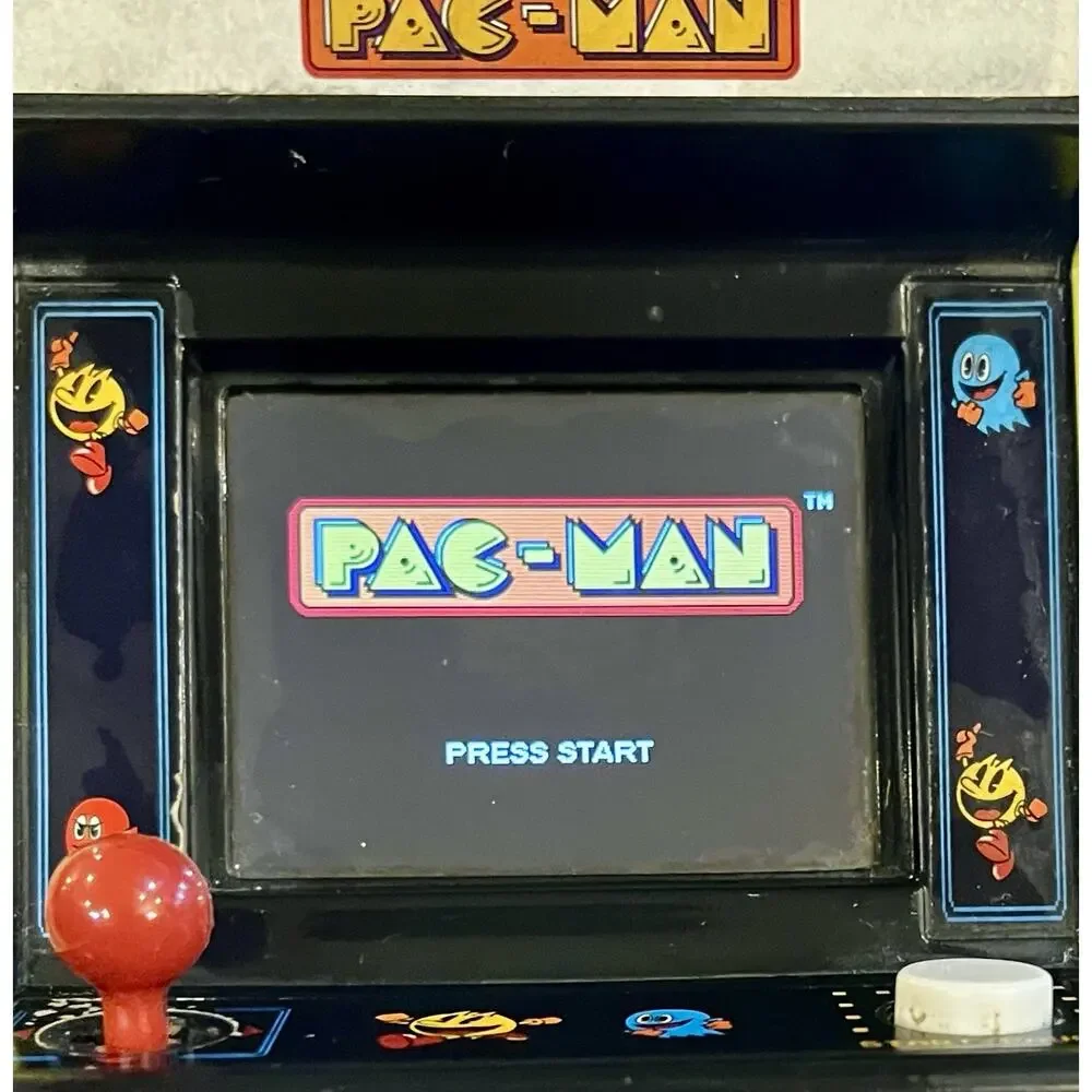 PAC MAN Mini Handheld Arcade Video Game Bandai NAMCO Entertainment 09545